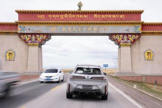 Naděje německého autoprůmyslu pohasíná. Velké problémy hlásí už i BMW - Seznam Zprávy