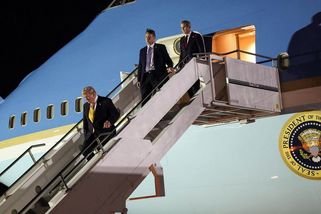 Strach z atentátu. Trump po summitu NATO prchal v cateringovém voze - Seznam Zprávy