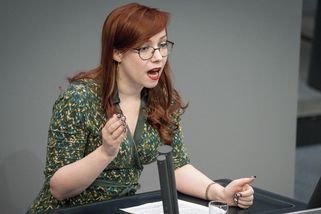Jste citlivější než klitoris, vmetla v Bundestagu levicová poslankyně kolegovi z AfD - Novinky