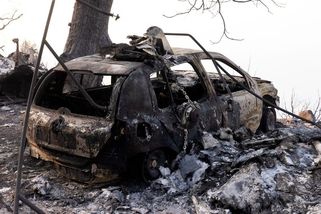 Fotky: Chorvatsko sčítá škody po požáru u Omiše, spálil tisíc hektarů - Seznam Zprávy
