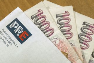 Lidé v zajetí vysokých záloh na energie. Jde je snížit, ale opatrně - Seznam Zprávy