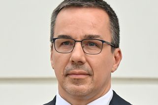 Pokud nezaměstnaní na Slovensku odmítnou práci, přijdou o sociální dávku, navrhuje ministr - Novinky
