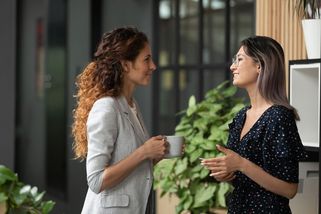 Jak vycházet s lidmi, kteří vám nesedí? Naučte se metodu „kultivace plevele“ - Proženy.cz