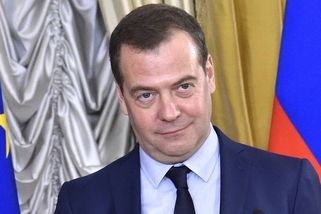 Medvěděv věští dohodu o Ukrajině a ví, co bude po ní - Novinky