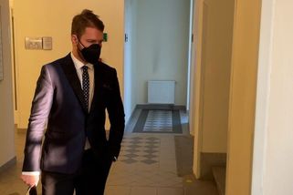 Svého psa kurýroval bolestivými zákroky. Medika soud zprostil obžaloby z týrání - Novinky
