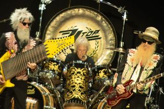 Hrál s nimi posledních 56 let. Zemřel Frank Beard, bubeník ZZ Top - Seznam Zprávy