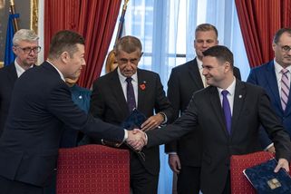 Vyslovte se v programu k Ukrajině, žádá Pavel. Motoristé i SPD počkají, co jim řekne Babiš - Novinky