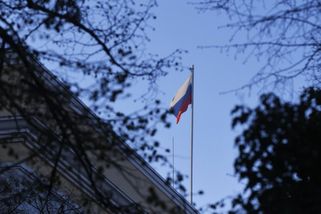 Vláda schválila zprávu o extremismu, podle Válka zas přichází nebezpečí z Kremlu