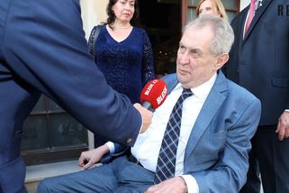 Hledá se soupeř pro Petra Pavla. Babiš mlčí, tak za něj prezidentského kandidáta vybírá Zeman