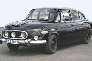 Tatra 603: Limuzína, která neměla existovat - Médium.cz