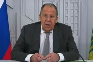 Lavrov "ve formě": Neútočíme na civilisty. Moderátorku poslal studovat do SSSR