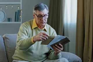 Valorizace důchodů: Co se změní v roce 2027 a o kolik peněz se zvednou starobní a invalidní důchody