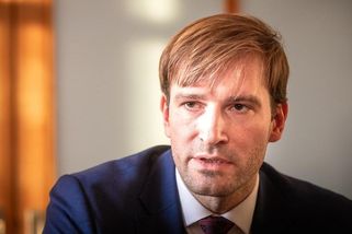 Vojtěchovy škrty u nejhorší nemoci. Pacienti si na důležité operace počkají déle