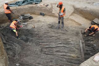 Archeologové objevili v Brně 600 let starou haťovou cestu