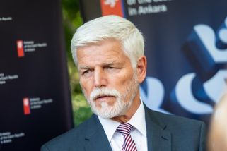 Proti Babišovi s Macinkou. Vládní partner chce soupeře pro Pavla. Jedno jméno se opakuje