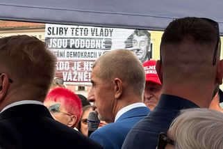 Hnutí ANO dorazilo do Budějc. Babiš mluvil o suchu i dvou miliardách v pr*eli