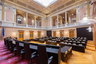 Ústavní válka graduje: Soudci vrací úder politikům