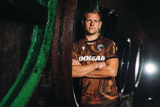 Plzeň v netradičních barvách! Viktoria představila venkovní dresy pro novou sezonu - Sport.cz