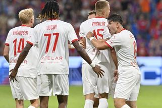 Zbrojovka obrala dalšího favorita, Plzeň v krizi - Sport.cz