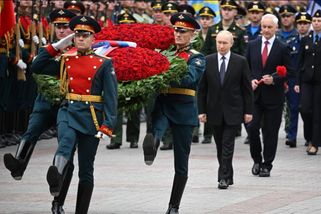Putinova podpora není tak vysoká, jak Kreml tvrdí....