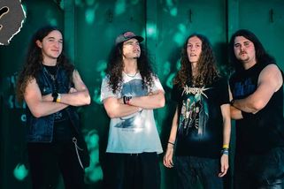 Je jim sedmnáct a nakopávají metalové zadnice. Berounští Destroy! jsou úkaz | Headliner