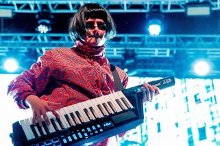 Zpěvák Oliver Tree zemřel při srážce dvou vrtulníků v Brazílii - Novinky