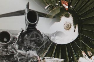 Česká rozbuška v troskách sovětského letadla: Neobjasněná nehoda letu s cigaretami u Hradce Králové - Médium.cz