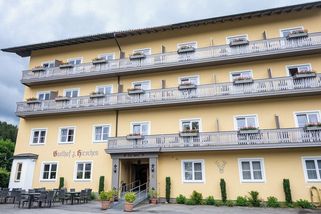„Žádní Židé v našem hotelu.“ Ubytování u bavorsko-českých hranic odmítlo rezervaci rodiny z Izraele - Novinky
