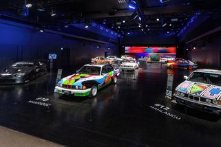 BMW přepisuje historii jen dvě hodiny od českých hranic: Tato auta pohromadě ještě nikdo nikdy neviděl, vy můžete. A zdarma!