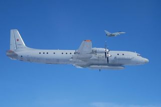 Polské F-16 šly do vzduchu k ruskému iljušinu - Novinky