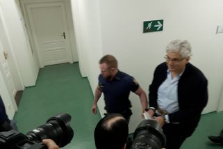 Soud rozhodl pustit bývalého šéfa Motola Ludvíka z vazby, za mřížemi však zatím zůstává - Novinky