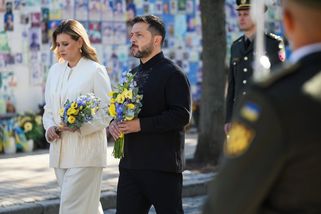 Ukrajina chce mír, Rusku ale požadované území nenechá, prohlásil Zelenskyj - Seznam Zprávy