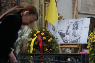 FOTO: Poslední rozloučení s Janem Potměšilem - Novinky