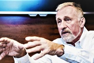Zhrozený Topolánek vzývá v boji s miliardovou českou byrokracií: Efektivní stát má sloužit občanům, ne sám sobě