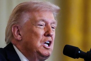 Zelenskyj je překážka míru s Ruskem, tvrdí už zase Trump - Novinky