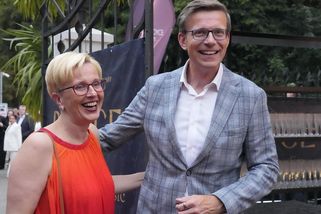 Překrásný pár, ze kterého sálá pohoda, řekli o exministru Kupkovi s manželkou. Fanoušky dostal zdánlivě banální věcí
