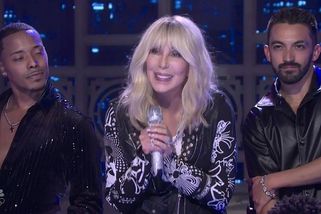 Cher snad vlastní elixír mládí: v 79 letech šokuje mladistvým vzhledem i blond proměnou - Proženy.cz