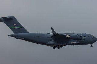 V Moskvě přistál nákladní boeing amerického letectva - Novinky