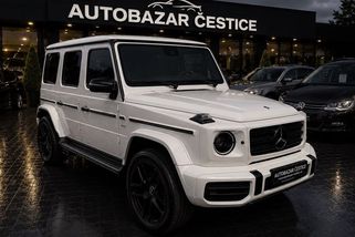 Terminátor Karlos pálí mosty: Prodává bílý luxusní Mercedes Lely - Garáž.cz