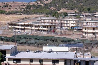 Trump chce tento týden deportovat tisíce Evropanů do věznice Guantánamo - Novinky