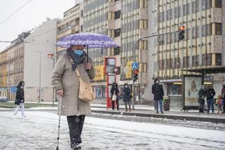 Bere důchod 40 tisíc a pláče, že nemá na jídlo. Seniorka popsala své výdaje v Praze, kvůli kterým jí nestačí vysoká penze