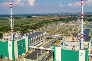 Je na Dunaji, ale běží dál. Jak bulharská jaderná elektrárna odolává suchu