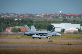 V Rumunsku se zřítil dron, startovaly dvě španělské stíhačky a vrtulník - Novinky