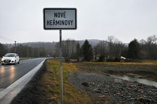 Výstavba protipovodňové přehrady v Nových Heřminovech se přiblížila, ministerstvo vydalo potřebné dokumenty - Novinky
