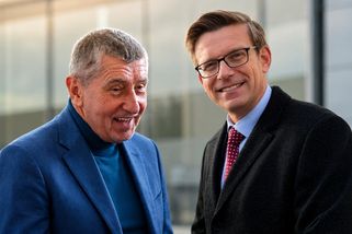 Ve zmateném proudu blábolení je těžké vystopovat n...