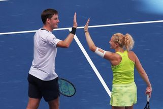 TENIS ONLINE: Siniaková bojuje na US Open o semifinále mixu! Sada vrcholí v tie-breaku - Sport.cz