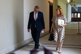 Vláda chystá zásadní změnu valorizace pro všechny důchodce: Už rok 2027 přinese další zásah do výpočtu