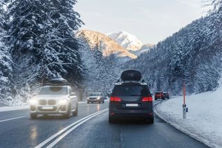 Tuto funkci v autě většina lidí nechává zapnutou i v zimě. Ničí motor a zvyšuje spotřebu - EnergoZrouti.cz
