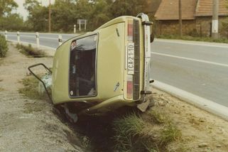 Vedoucí ráno nemohl otevřít dveře od motorestu. Uvnitř byli čtyři mrtví a vrah - Seznam Zprávy