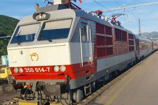 „Je to jako žvýkačka,“ varoval strojvedoucí. Snažil se brzdit, ale rychlík nereagoval - Médium.cz